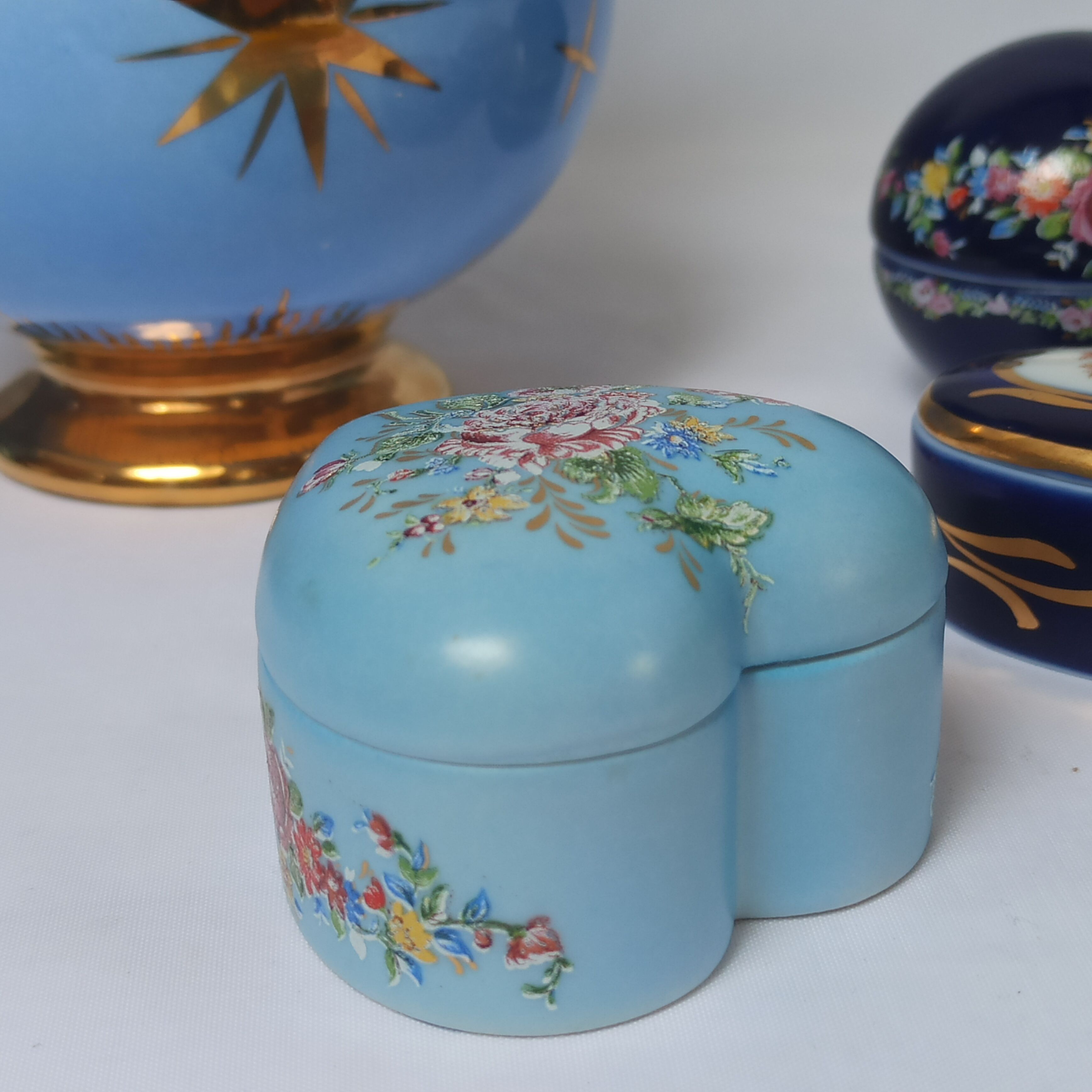 Vintage Limoges porcelain heart box