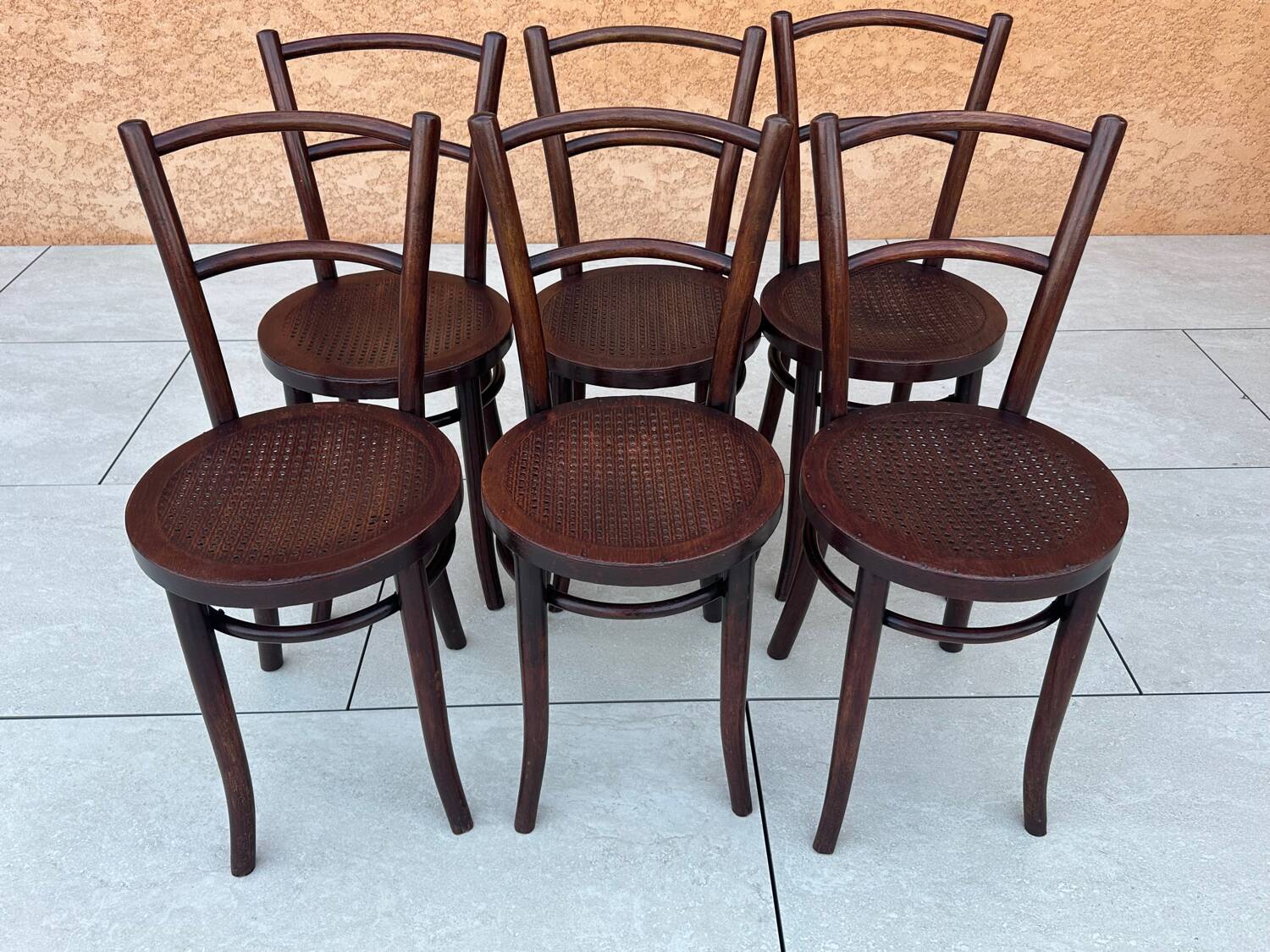 Suite de 6 chaises de bistrot Thonet années 1920