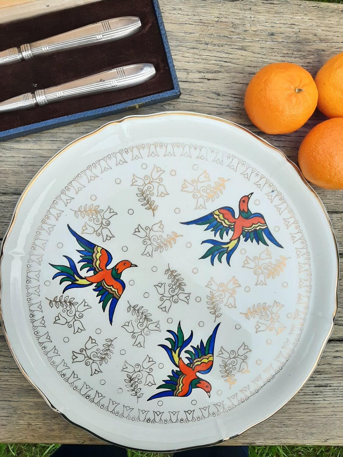 Longwy birds cake dish