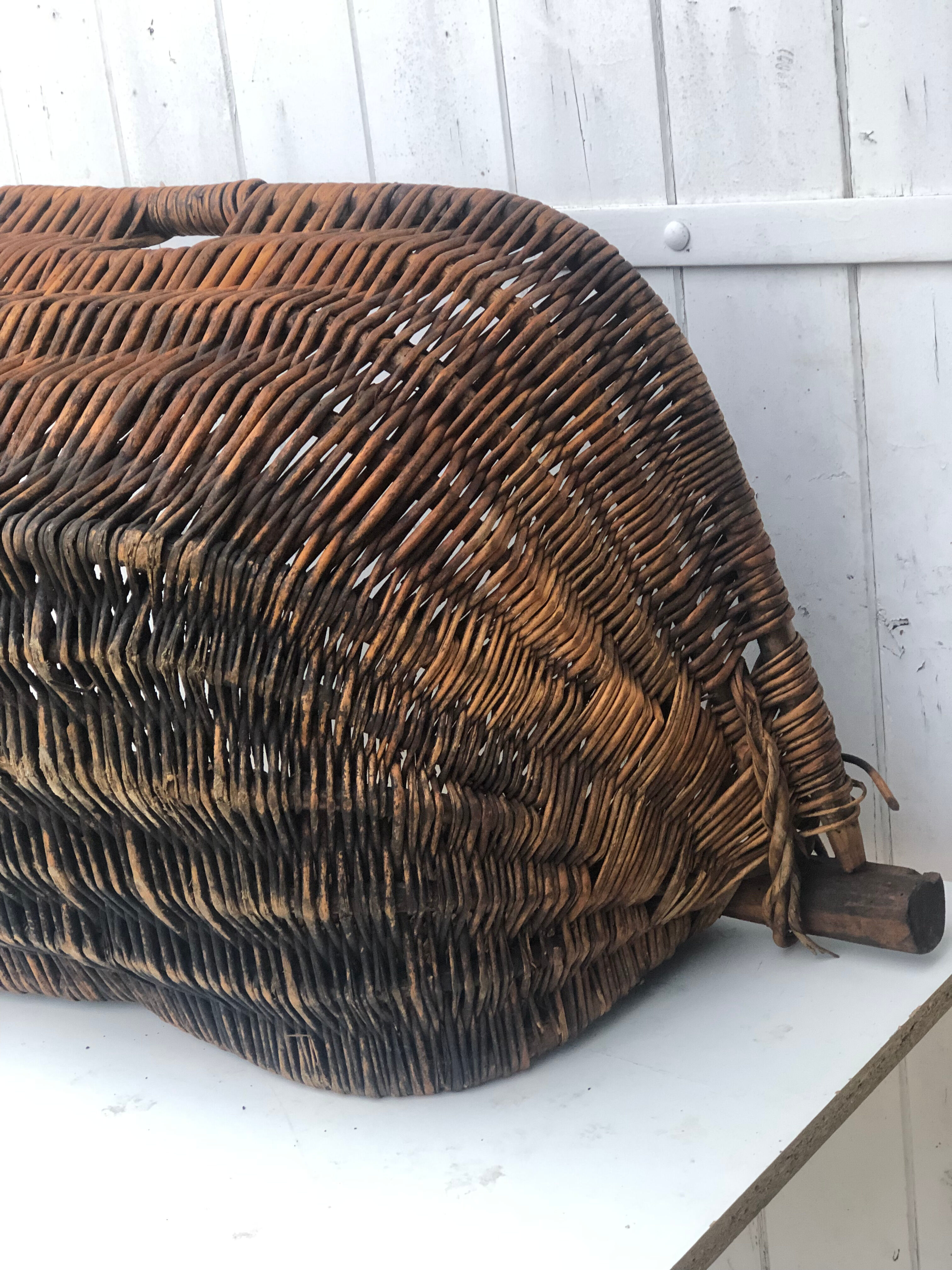 Harvest hood basket wood and wicker