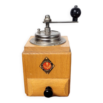 Small vintage Jedes stuck coffee grinder