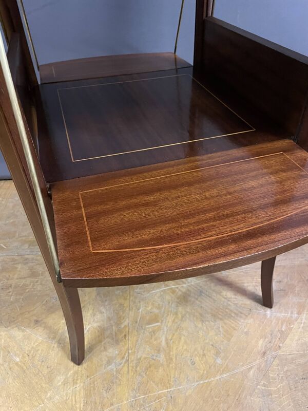 Table à thé anglaise