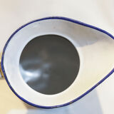 Enamelled metal watering can