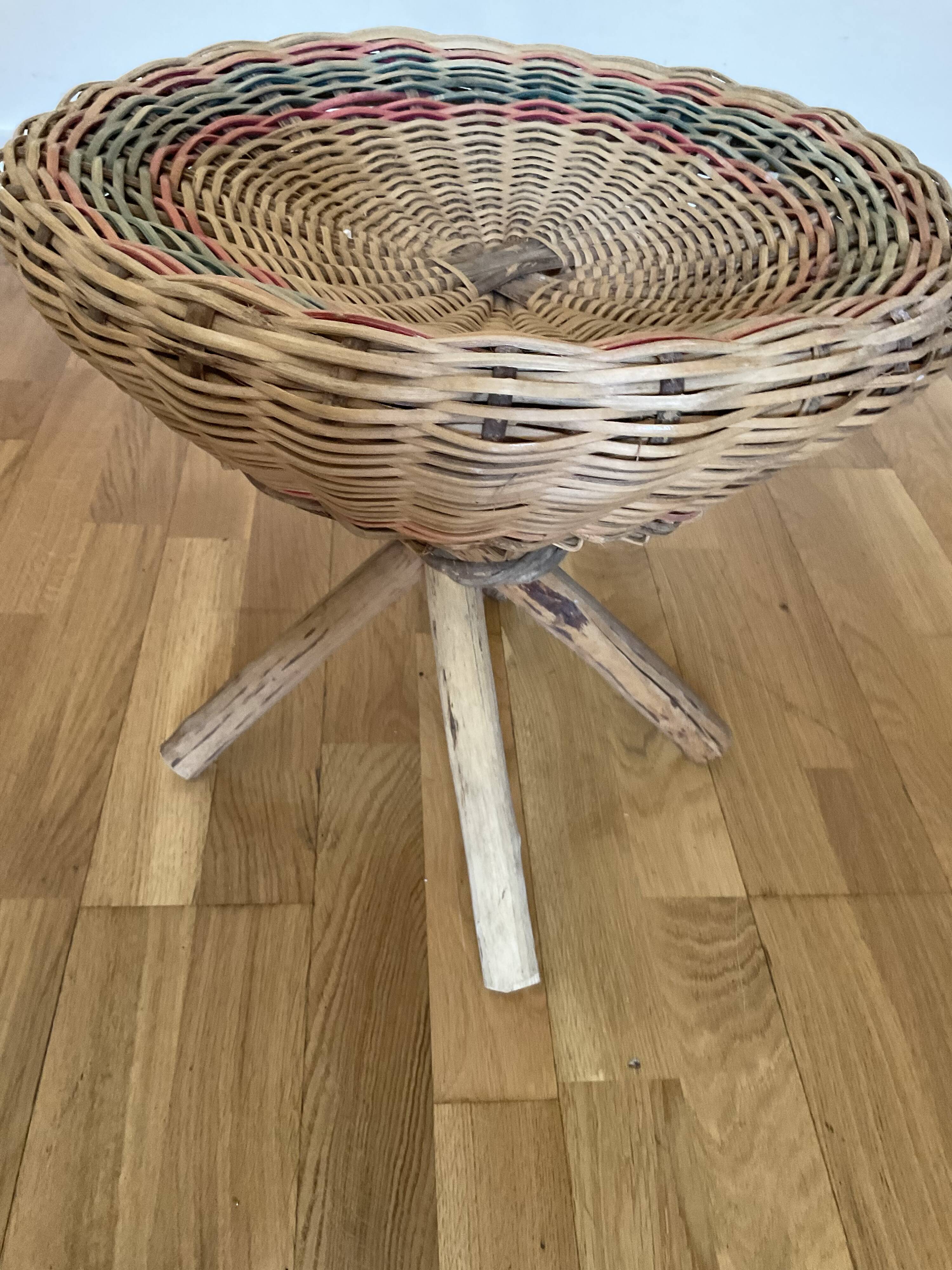 Wicker stool crossed feet