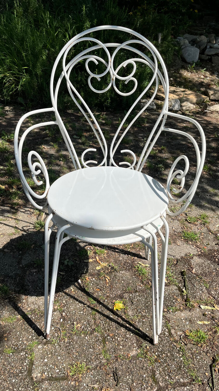 Paire de fauteuils de jardin métal vintage