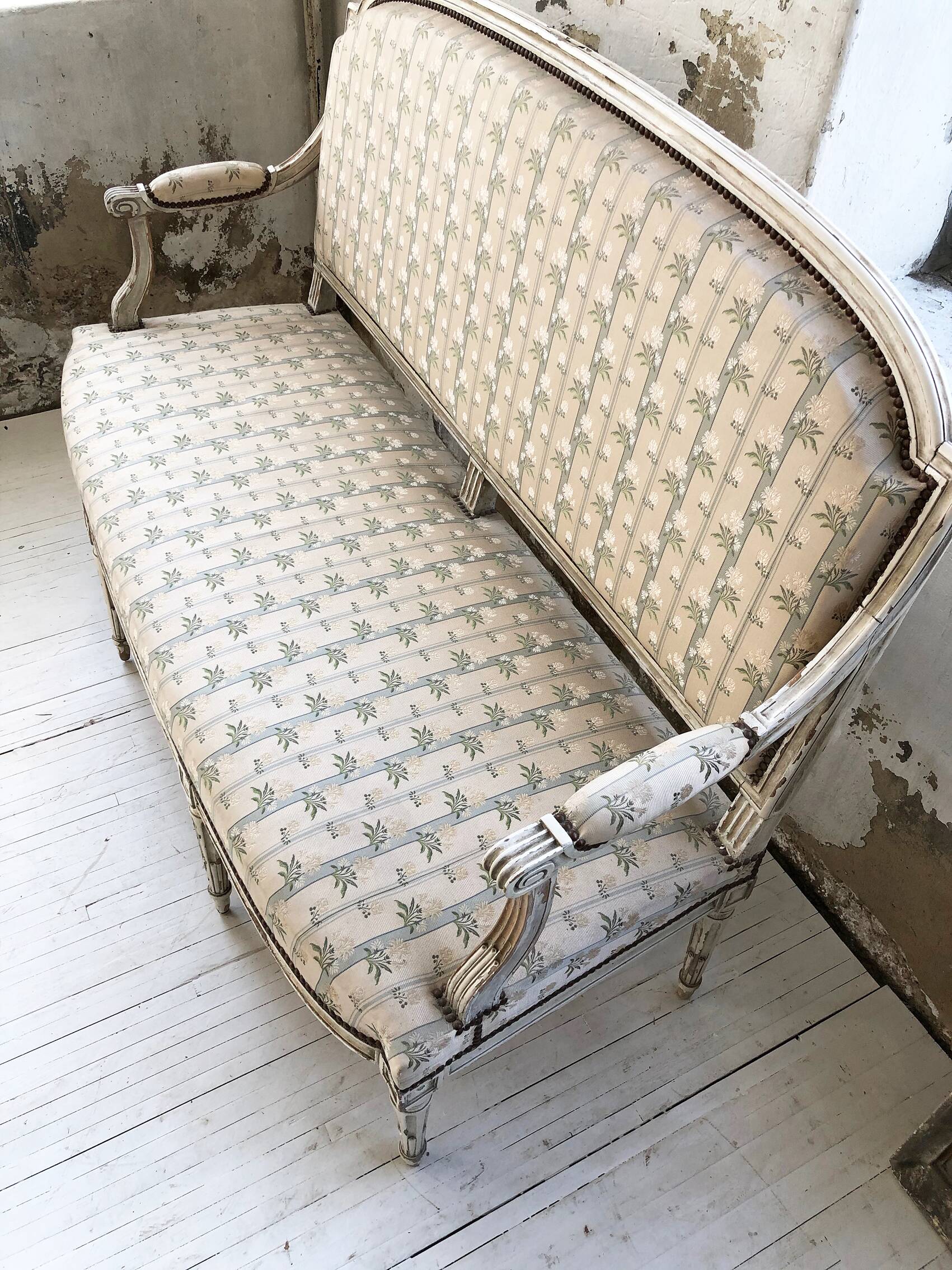 Louis XVI style bench