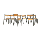 Serie de 10 anciennes chaises d'écoles vintage