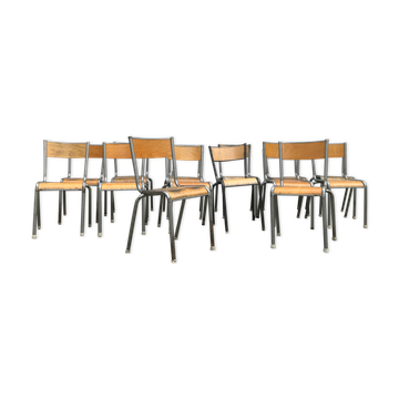 Series of 10 old vintage school chairs