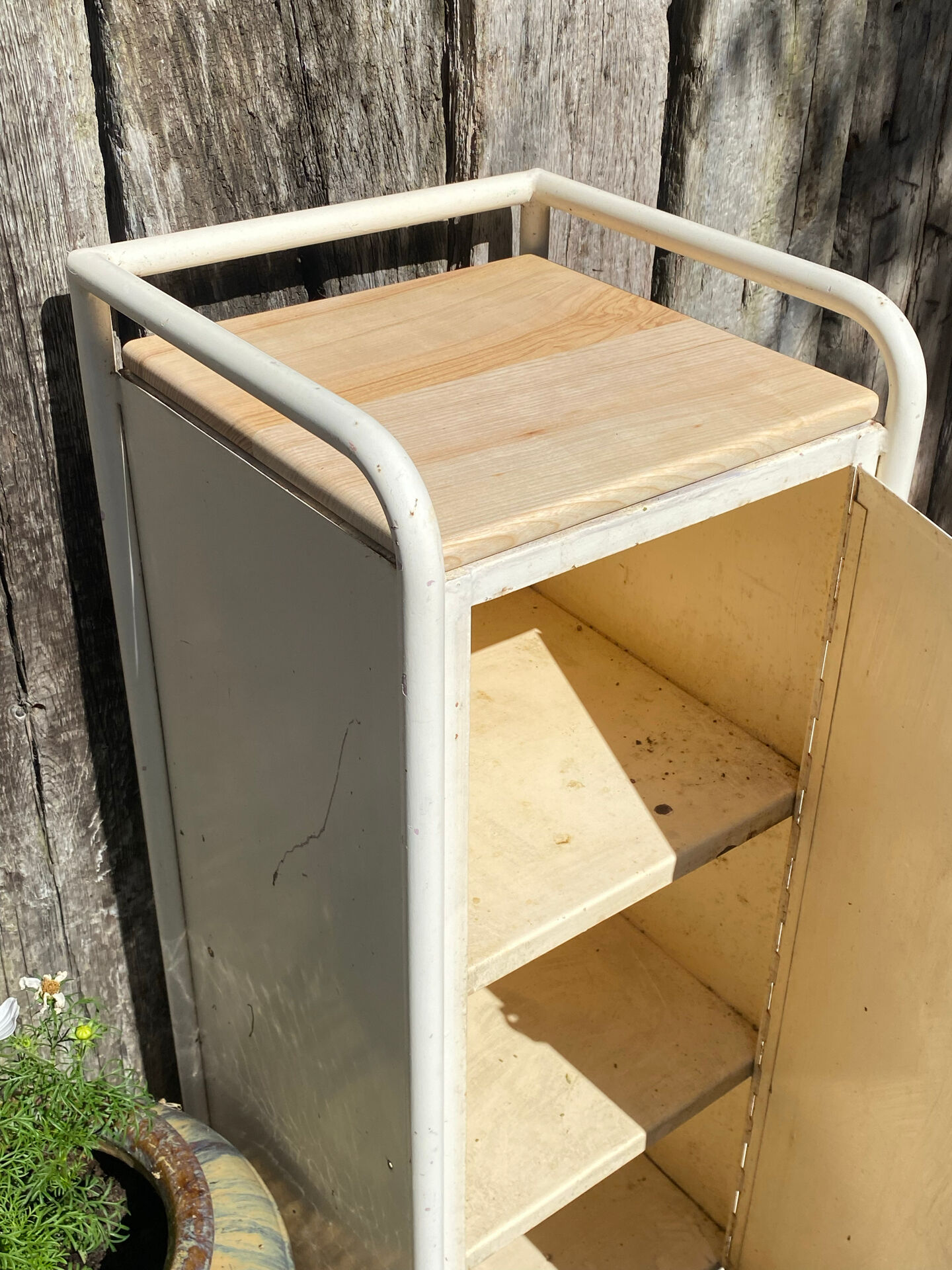 Small metal and wood furniture