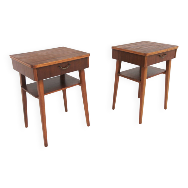 2 tables de chevet en acajou, Suède, 1950 — Beyit