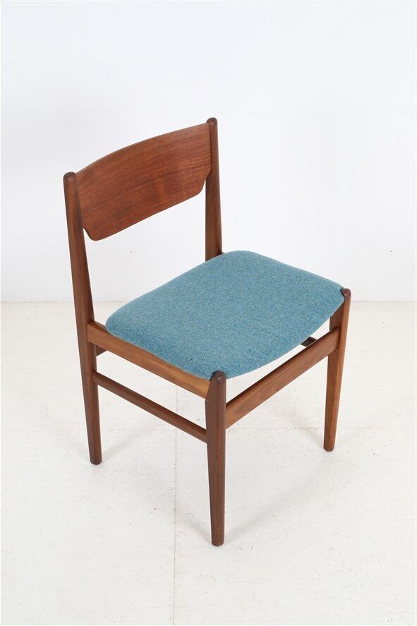 Reupholstered mid-century teak chair / Danish modern design / wool felt / 1960s