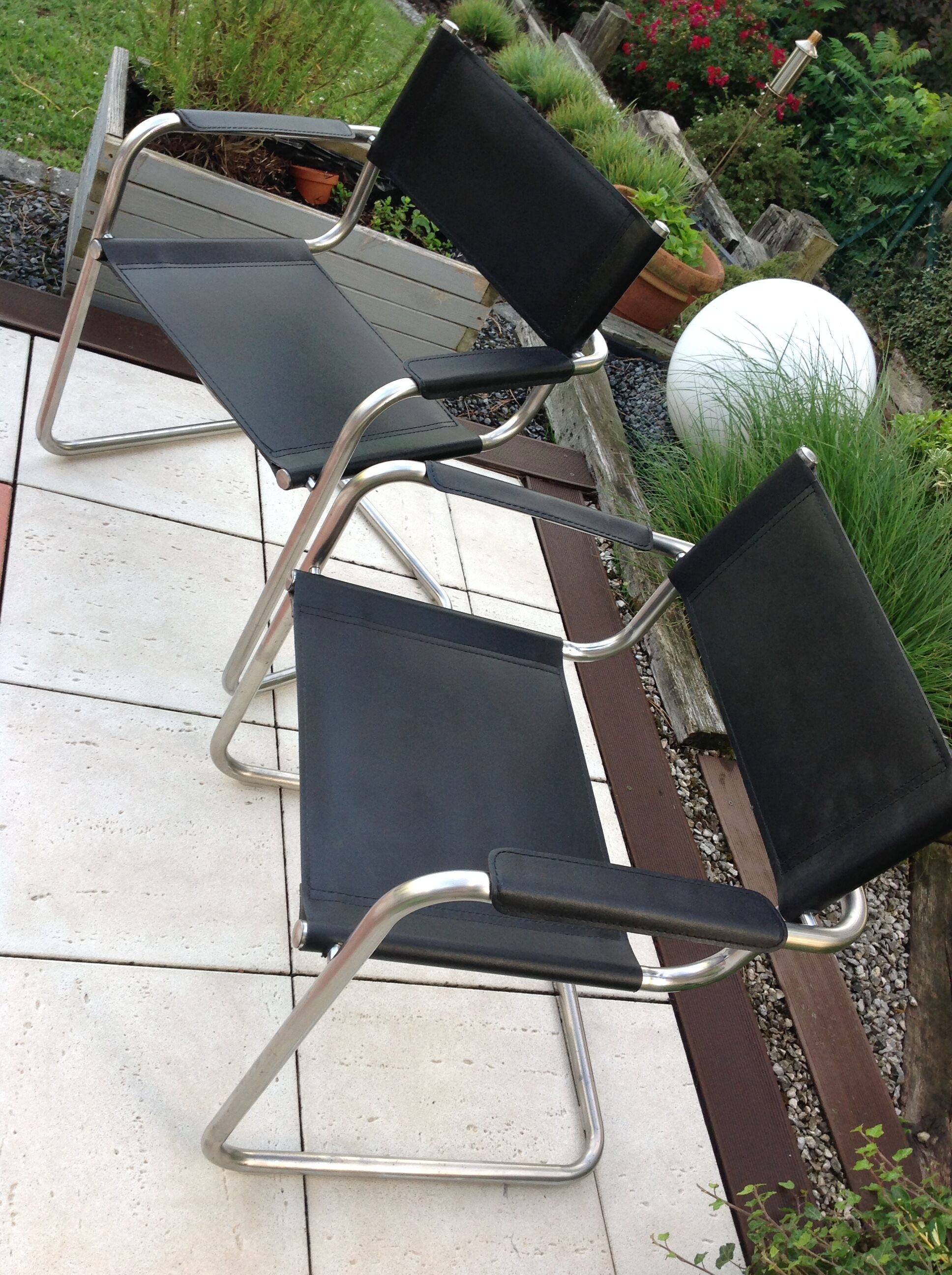 Pair of armchairs