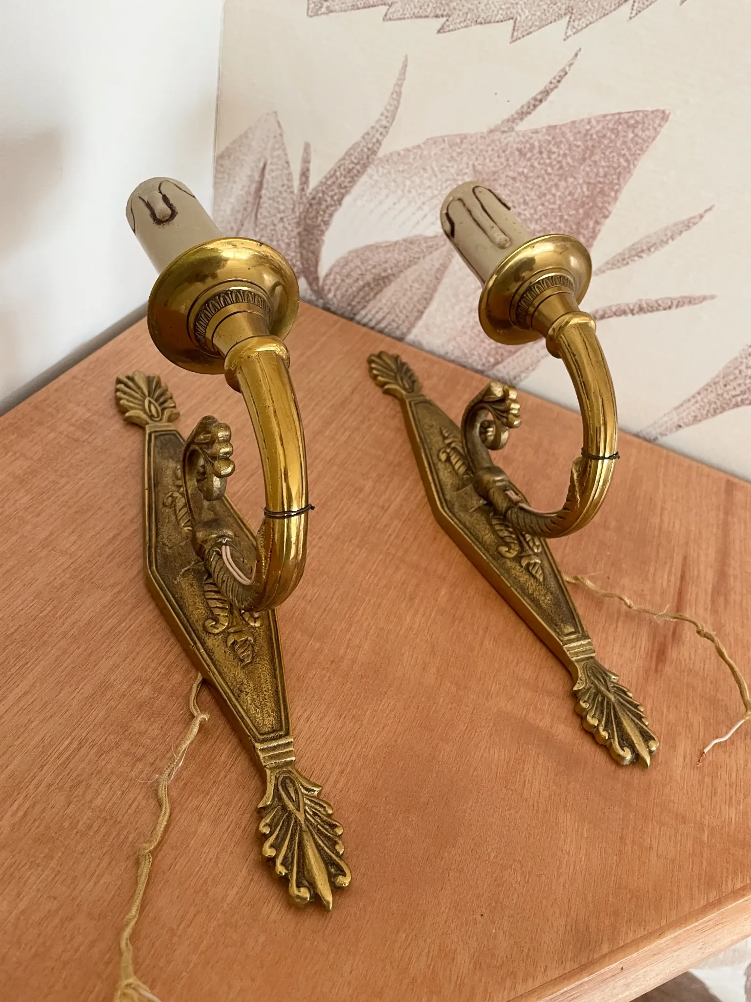 Pair of wall sconces in gilded brass – Louis XVI / neoclassical style