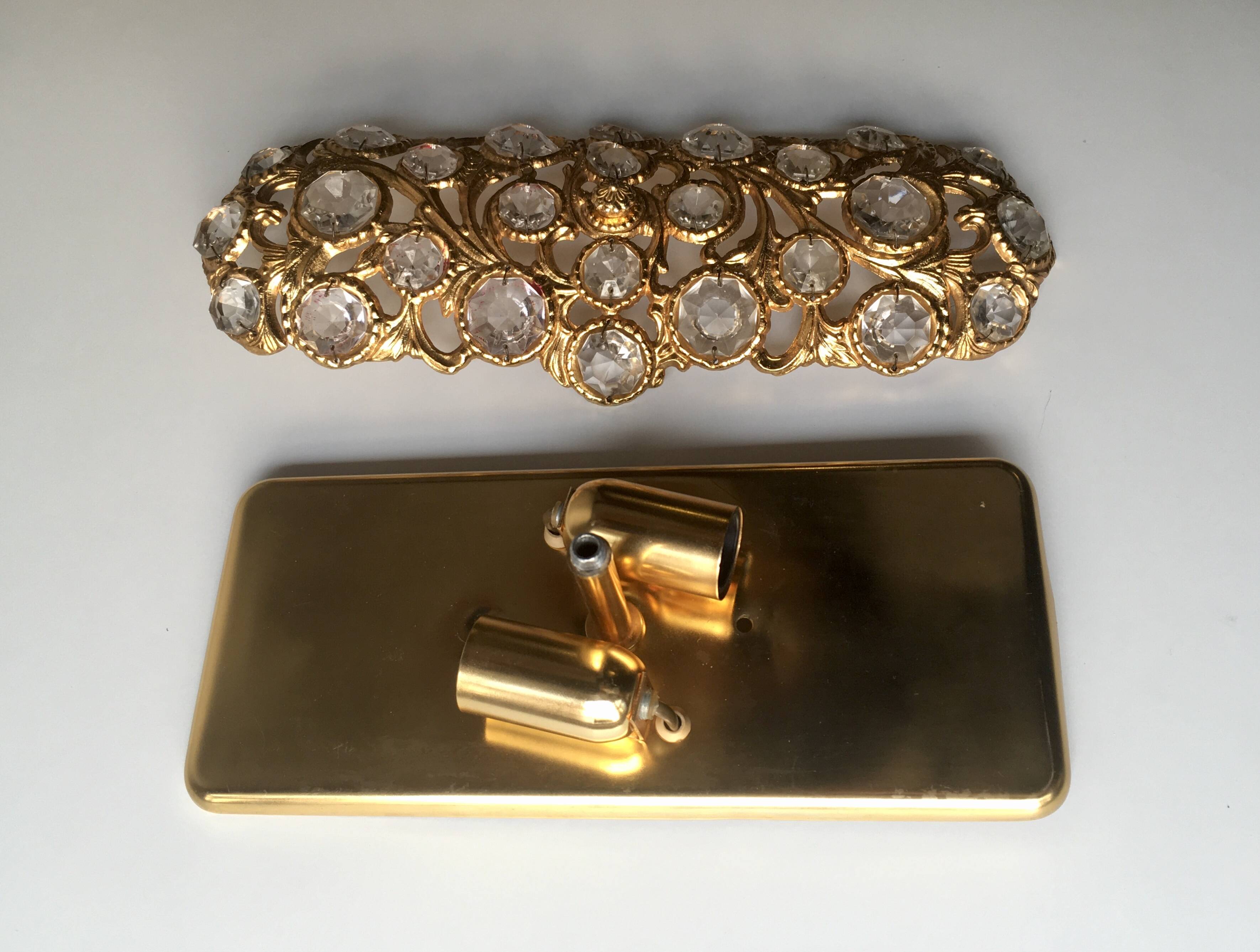 Wall lamp in gilded brass and glass, Peris Andreu, Spain, 1960s