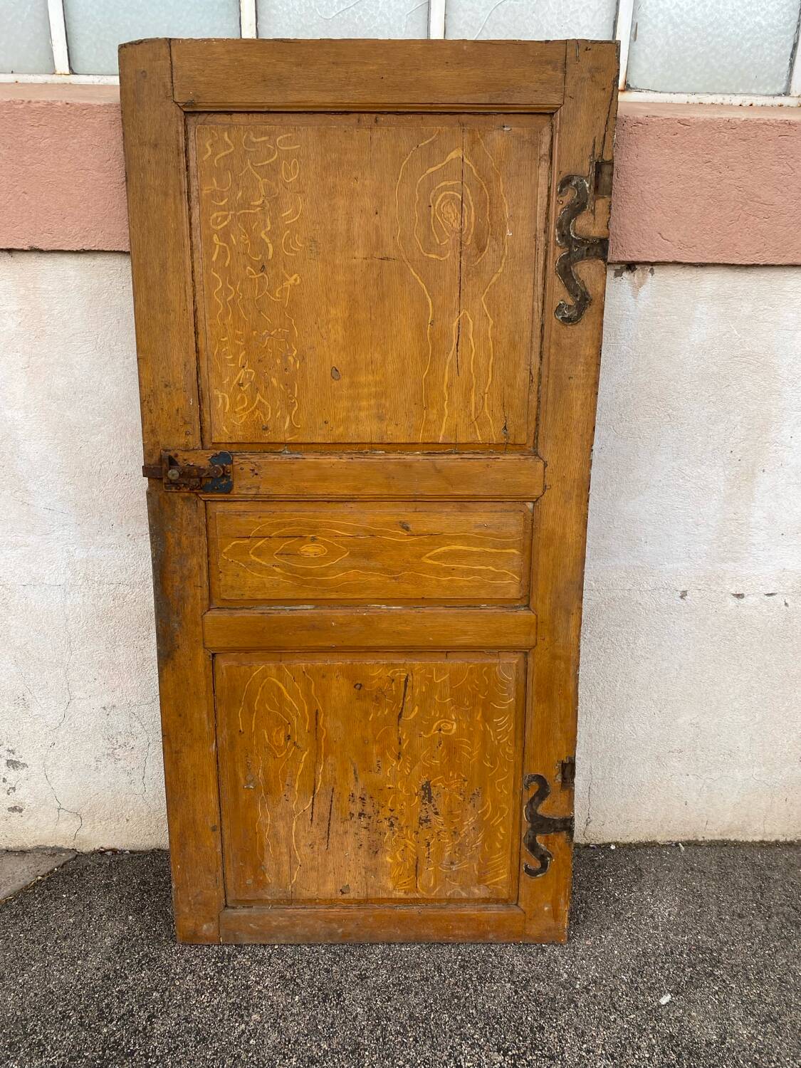 Interior door in painted fir