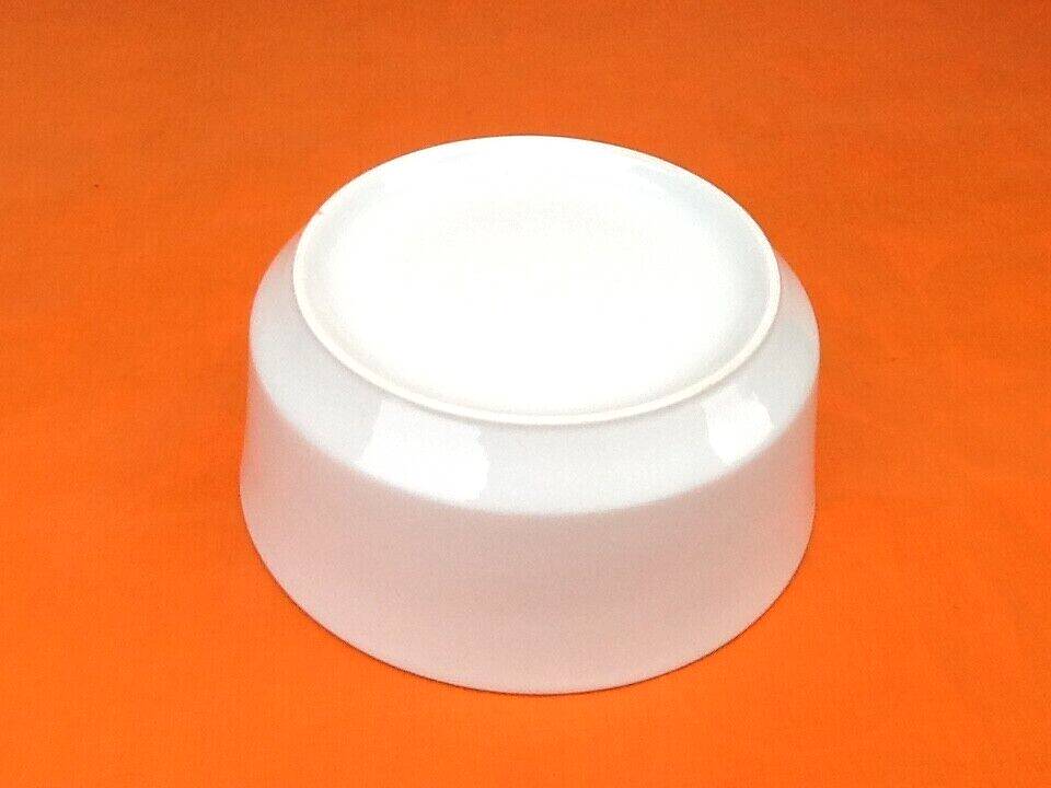 Salad bowl / vegetable dish white porcelain