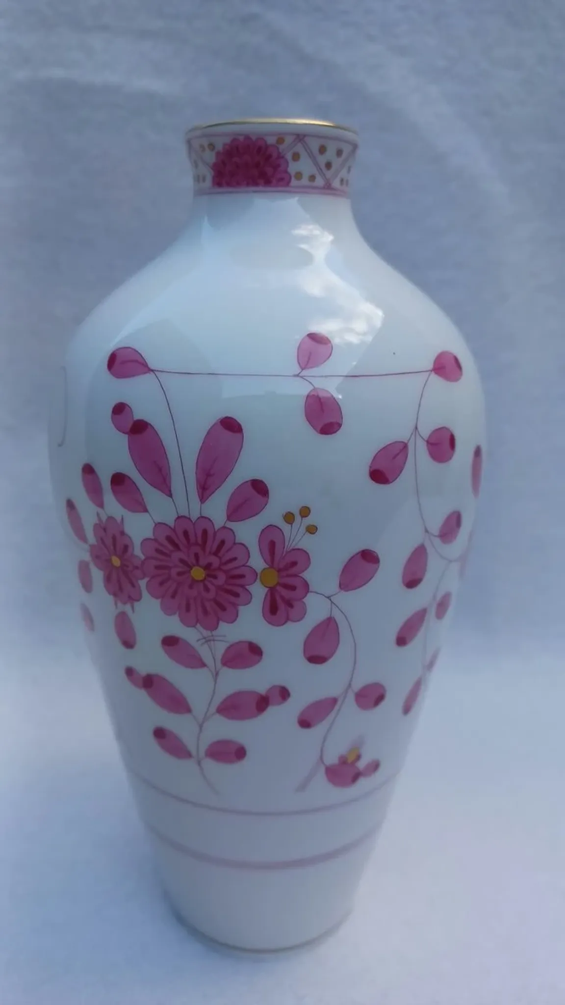 Vintage porcelain vase with Indian painting in purple by Meissen, 1980