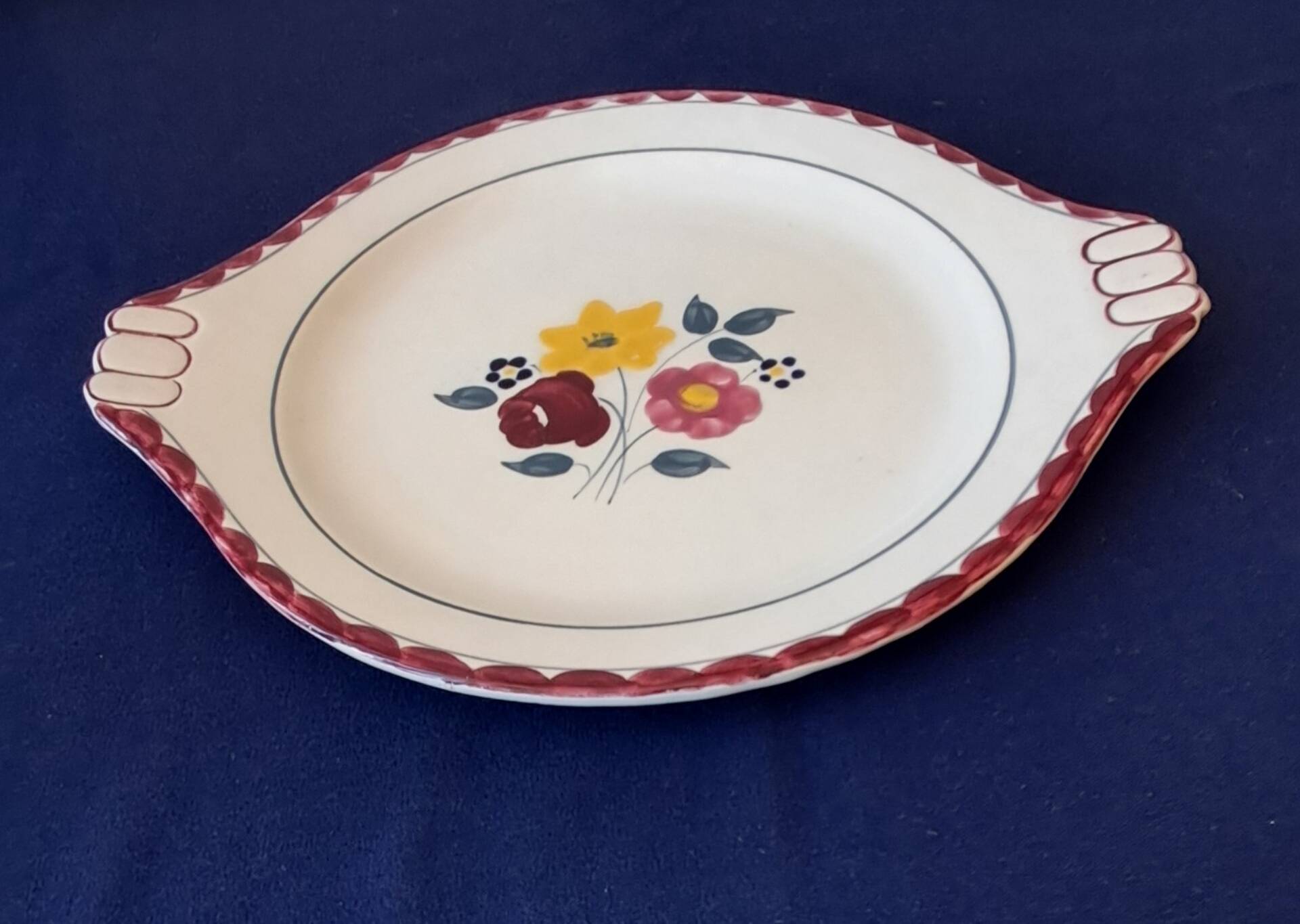 Divonne pie dish from Salins.