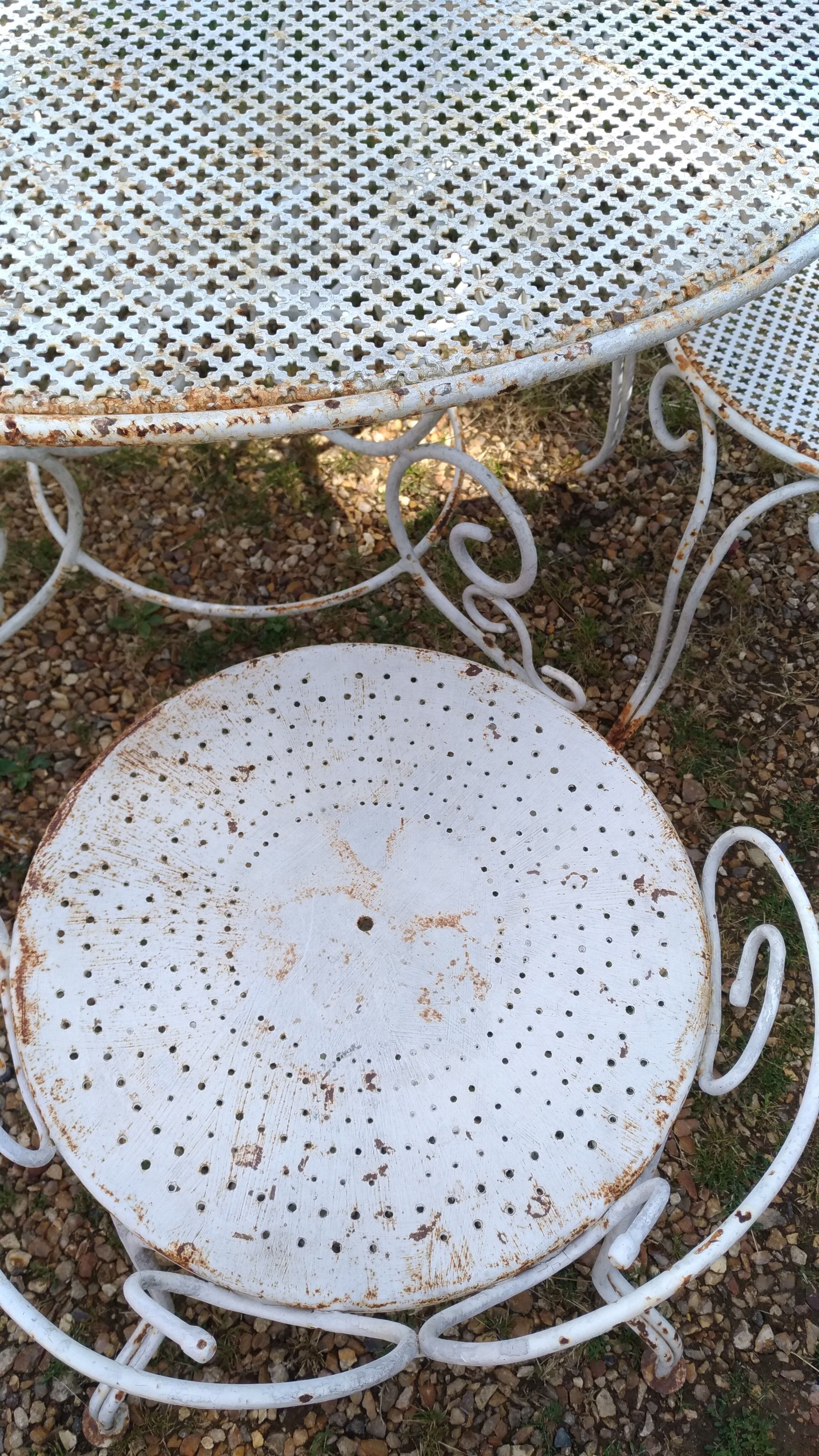 Garden furniture in iron