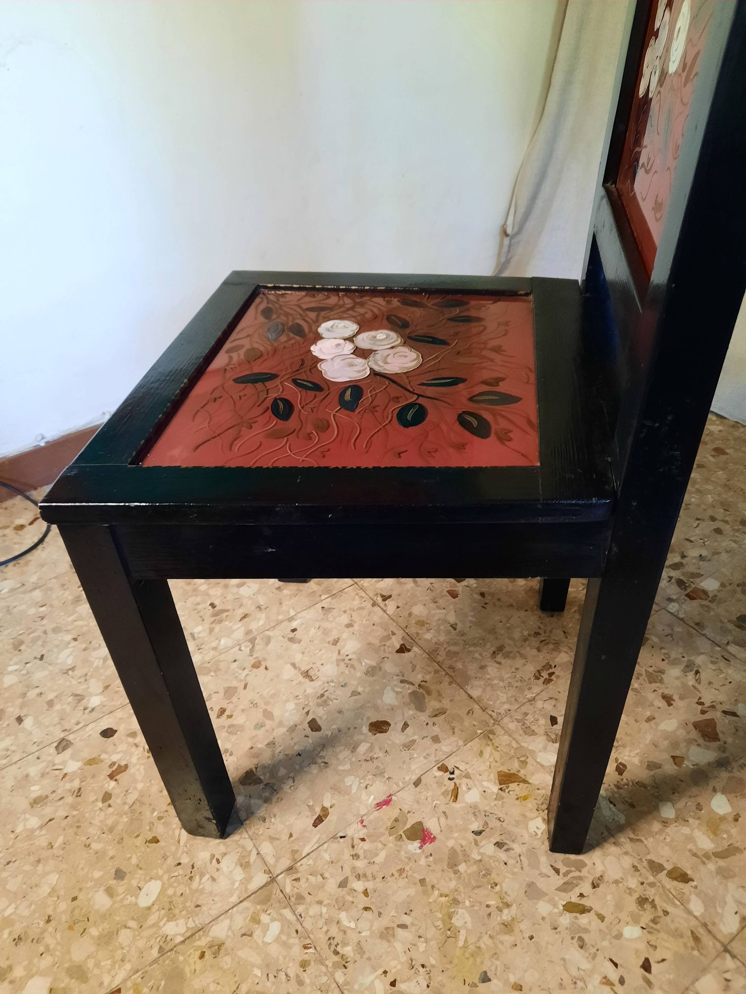 Japanese chair with a high backrest