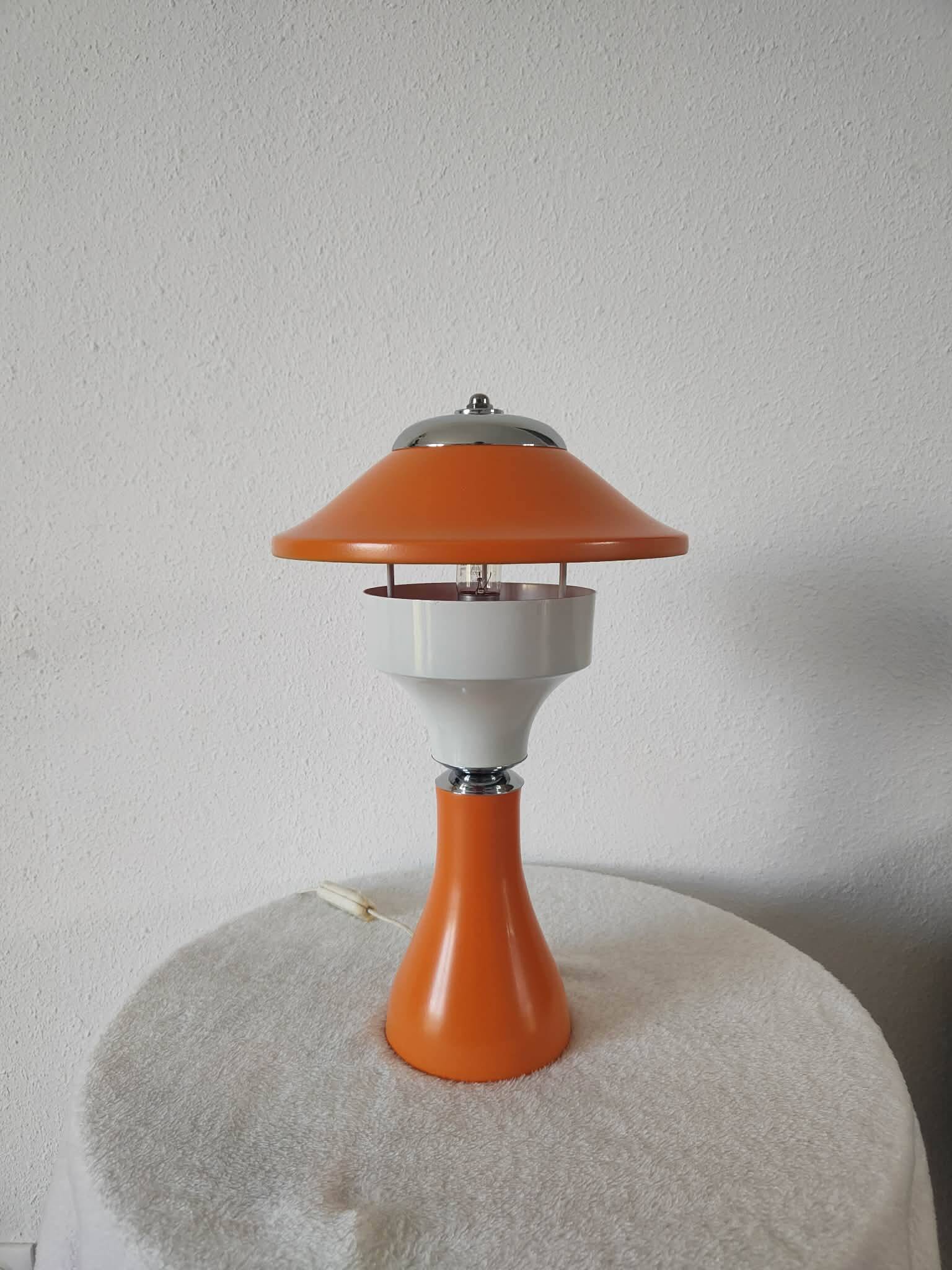 Vintage UFO lamp