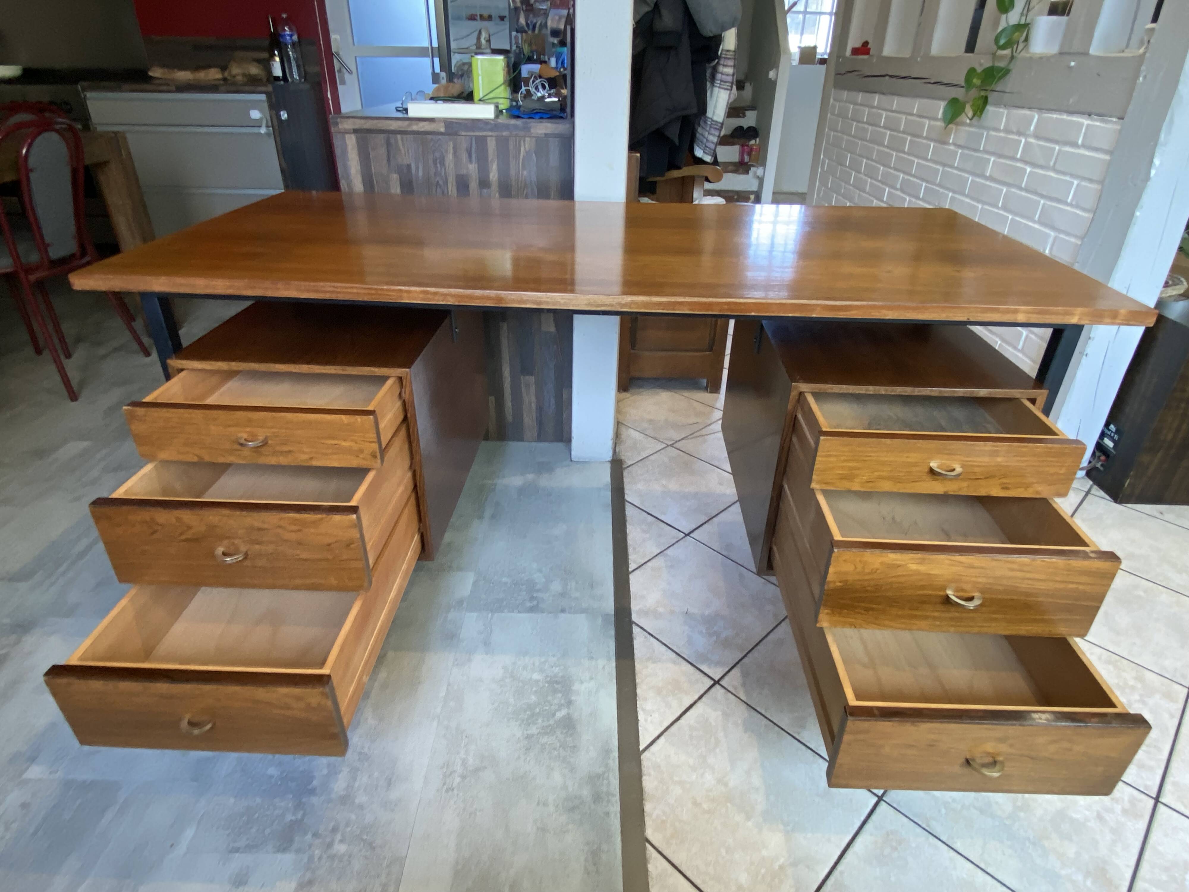Scandinavian double-sided executive desk in rosewood and metal with 6 drawers.