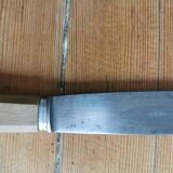 Set of 12 Bakelite knives