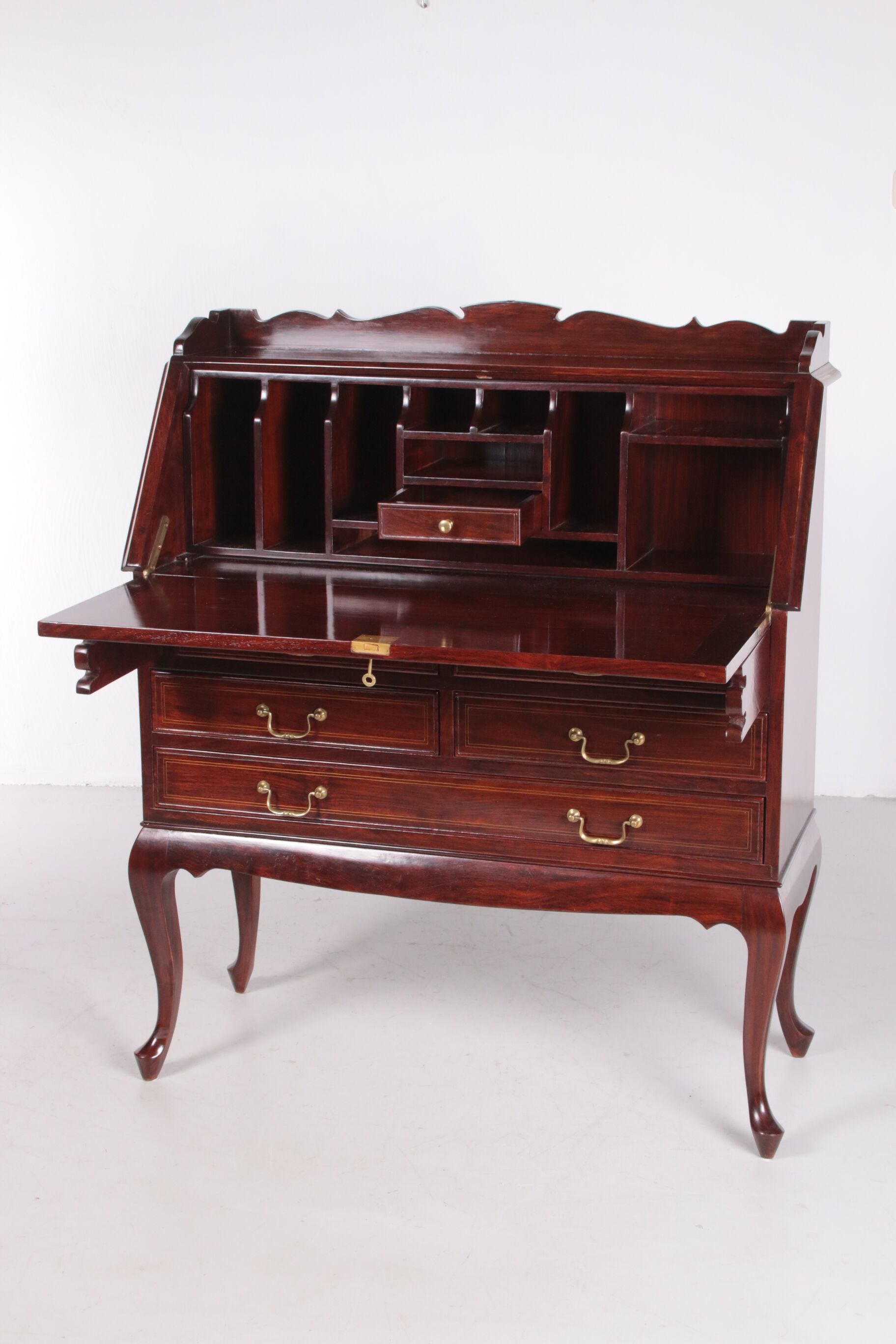 English Mahogany Desk Queen Anne Style, 1970s