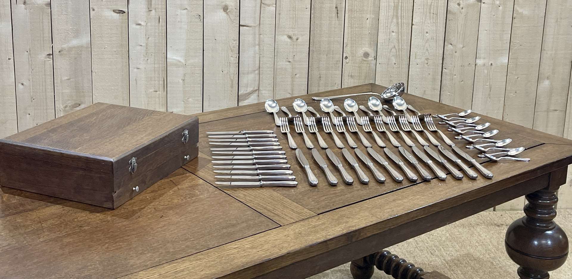 Housewife christofle shell model - 61 pieces