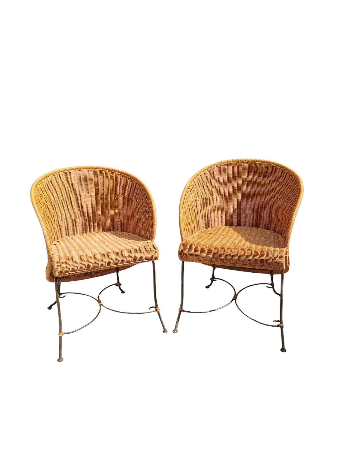 2 fauteuils en rotin et fer forgé