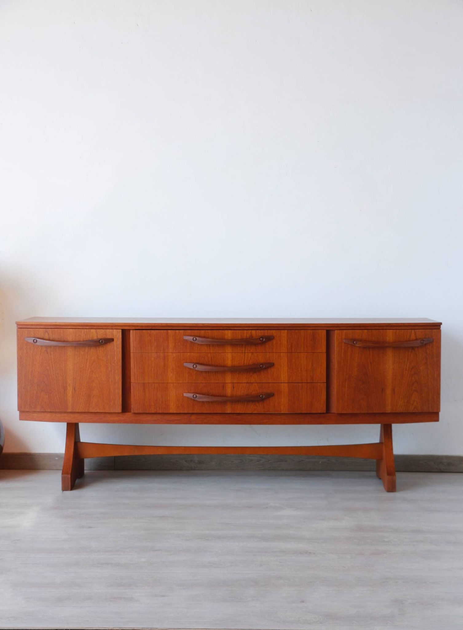 Enfilade Beautility teck | Design vintage