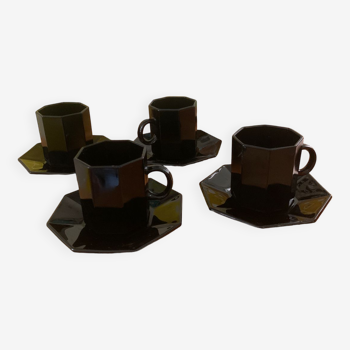 Set of 4 ESSO coffee cups and plates