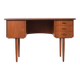 Bureau en teck danois des années 1960.