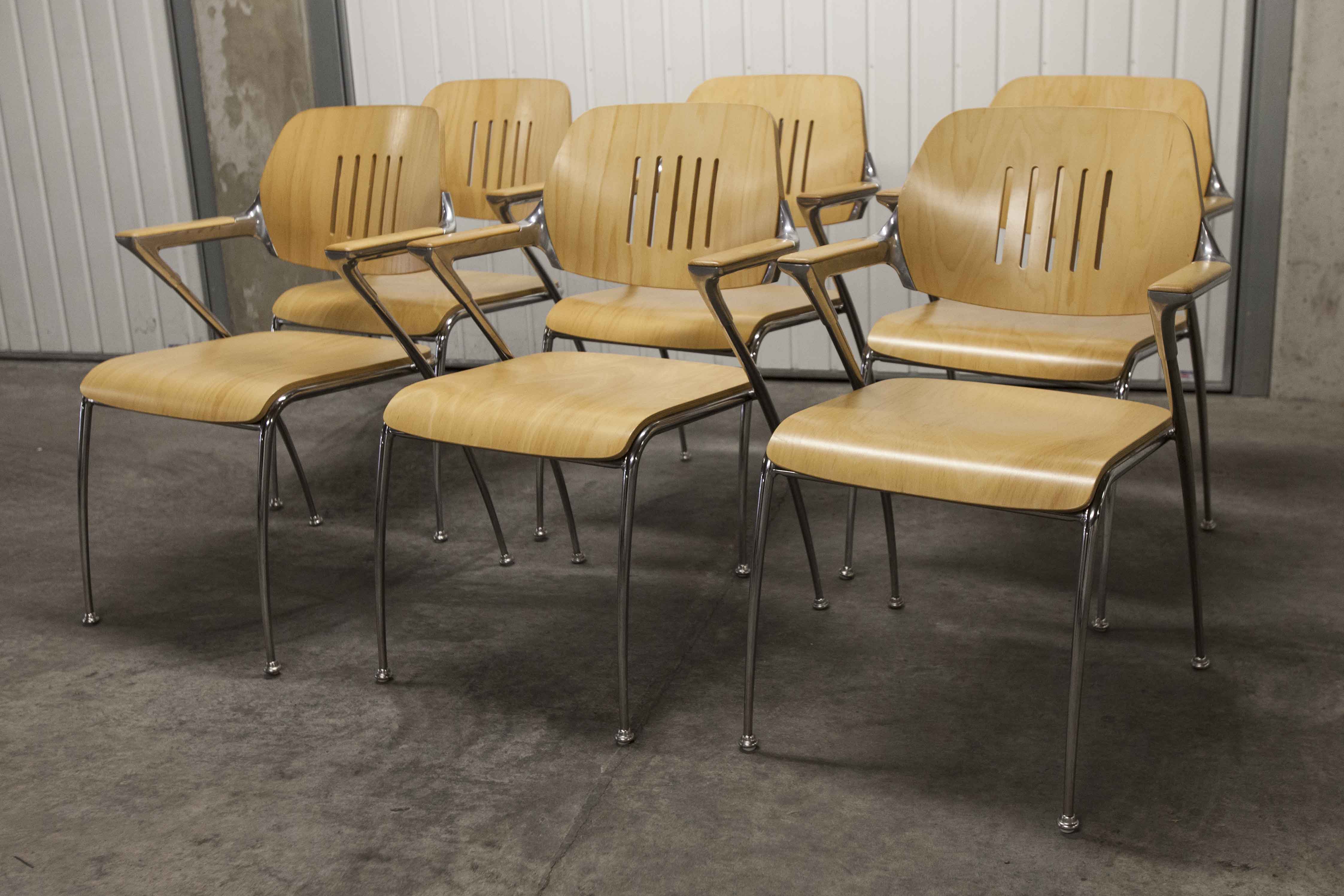 Lot of 6 "Golf" model chairs designed by Francesco Zaccone for the Brunner brand