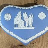 Wedgwood heart-shaped English biscuit box