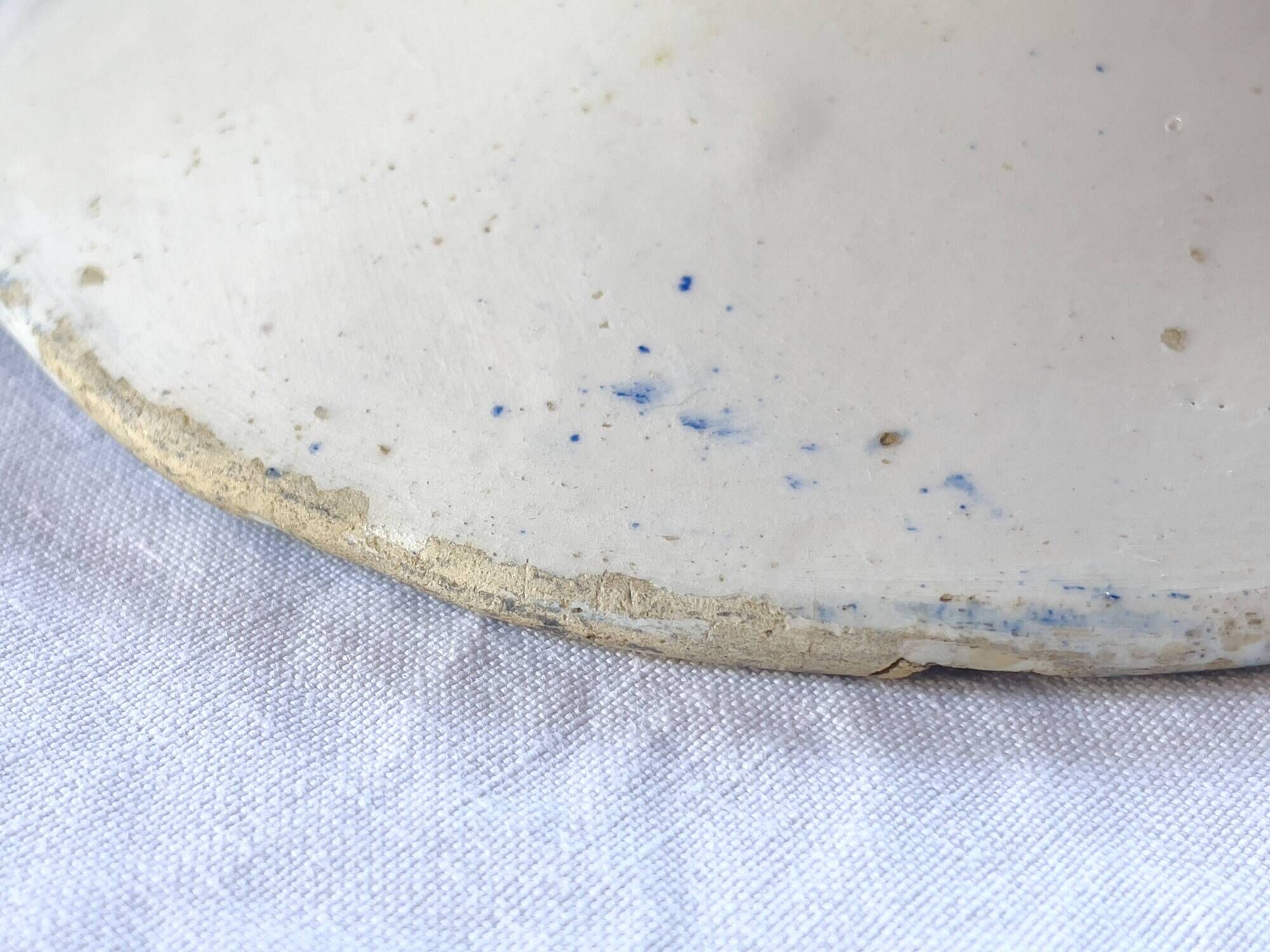 Portuguese earthenware dish, fusion between China - Macao and Portugal, 19th century
