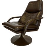 Vintage Artifort lounge chair Geoffrey Harcourt Design Easy Chair