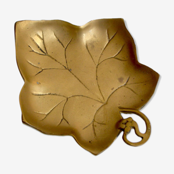 Brass leaf tray