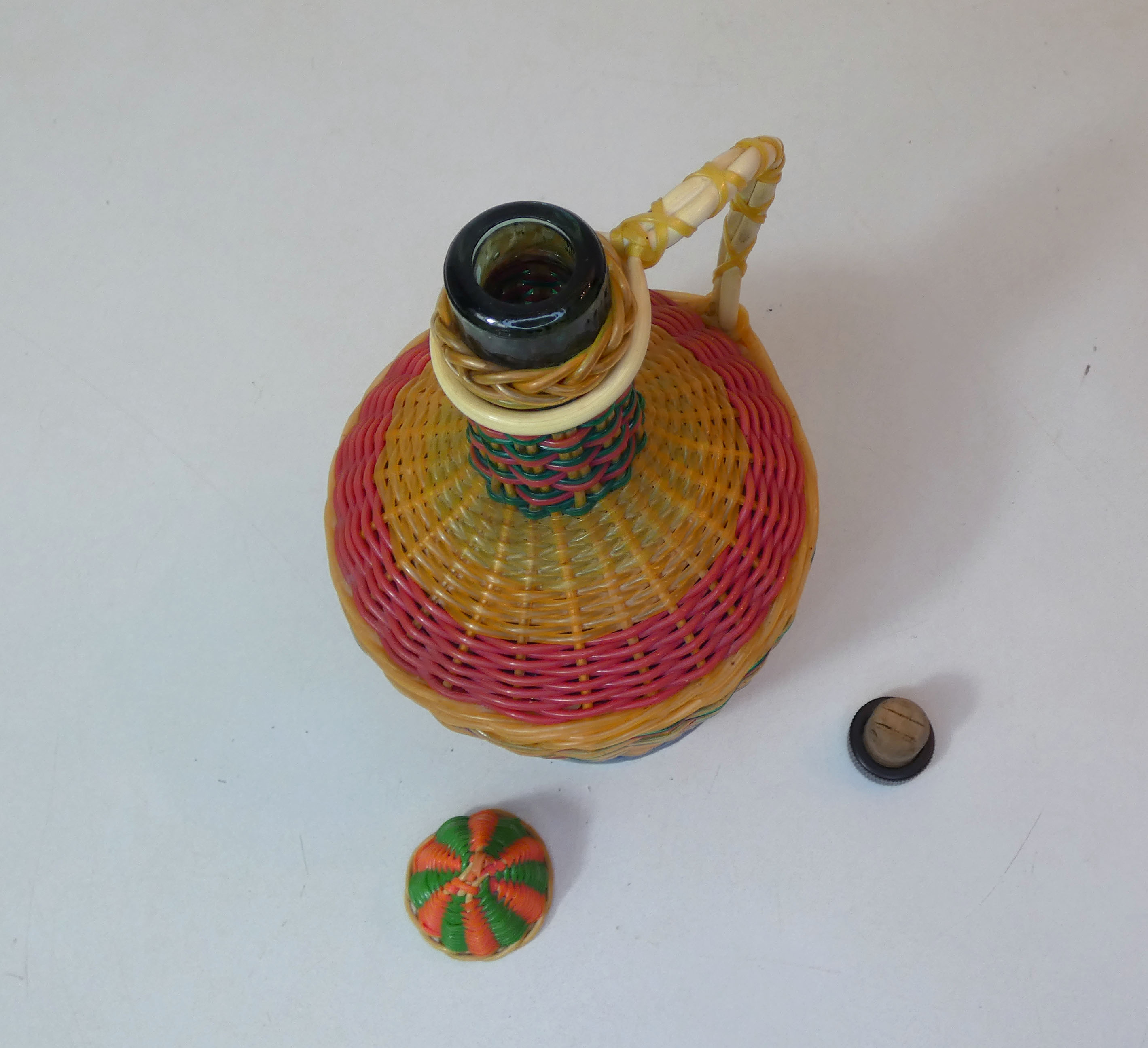 Vintage scoubidou bottle