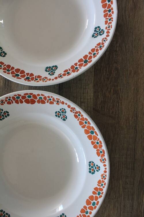 Set of 2 deep plates Faïencerie Nouvelle Givors model Yvette