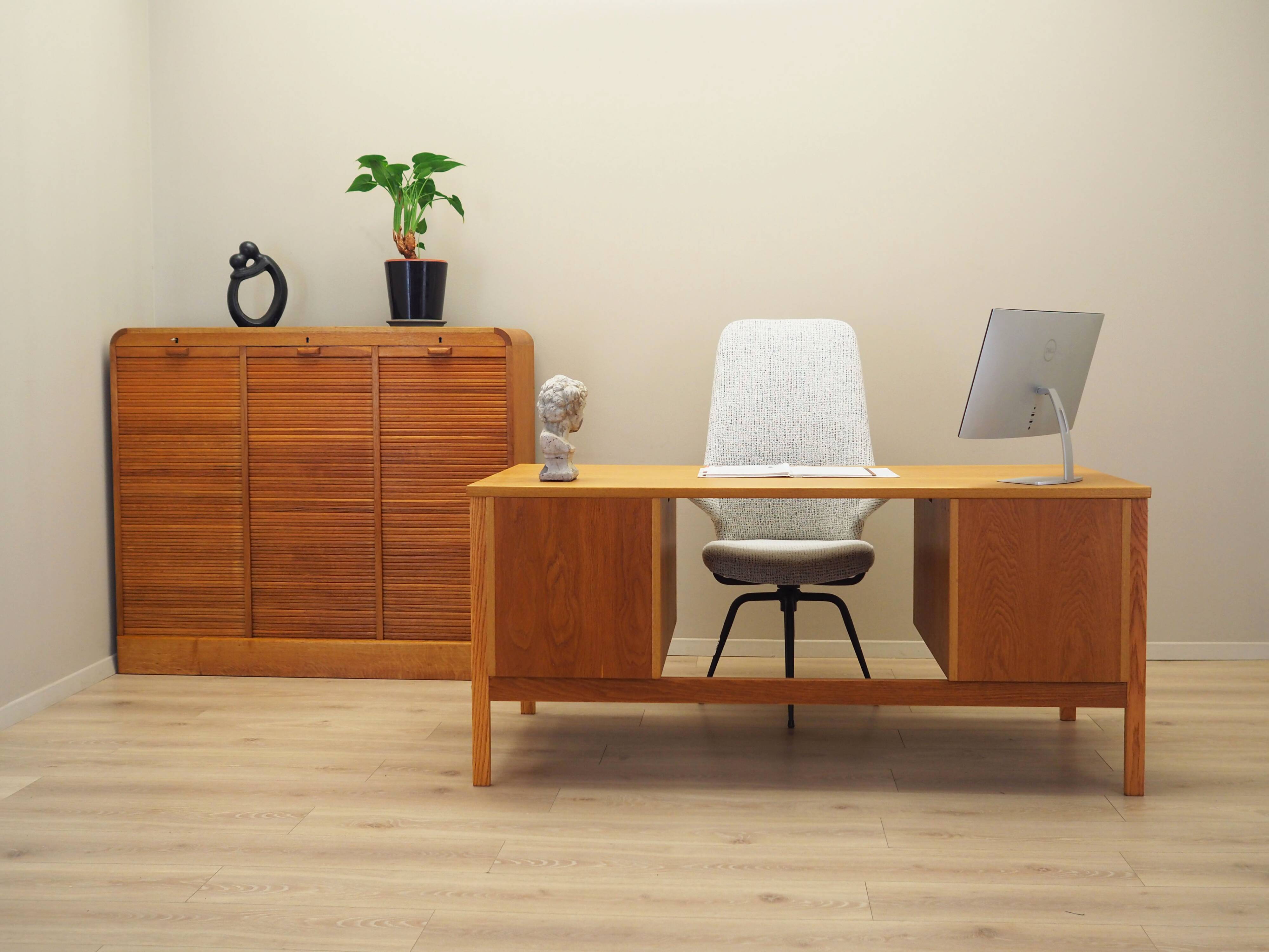 Ash desk, Norwegian design, 1970s, production: Norway