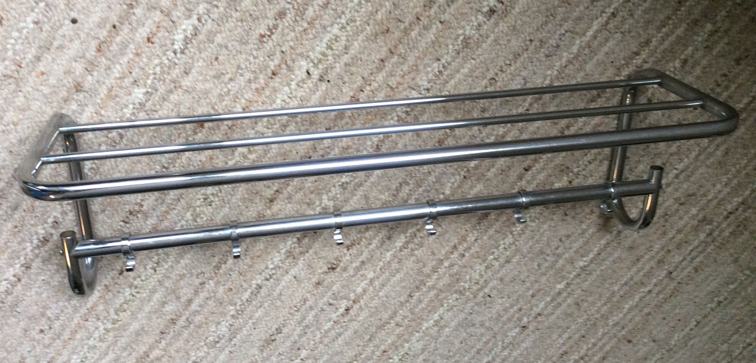 Porte-manteau en inox des années 60