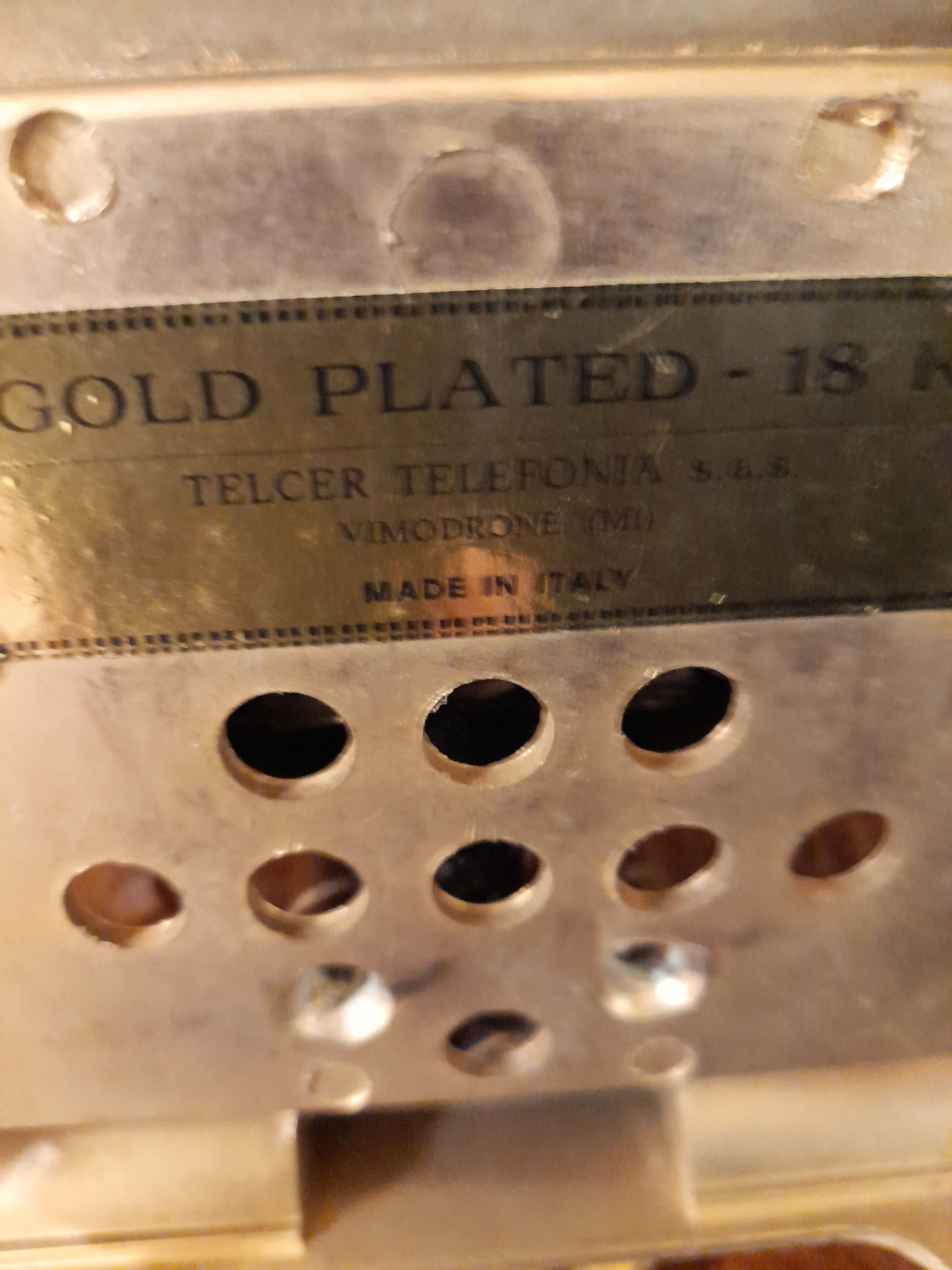 Téléphone  telcer gold plated 18 k