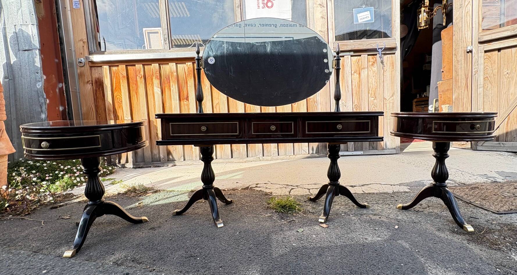 Vintage 1960s triptych hairdresser in mahogany – signed G. Blouin Nantes