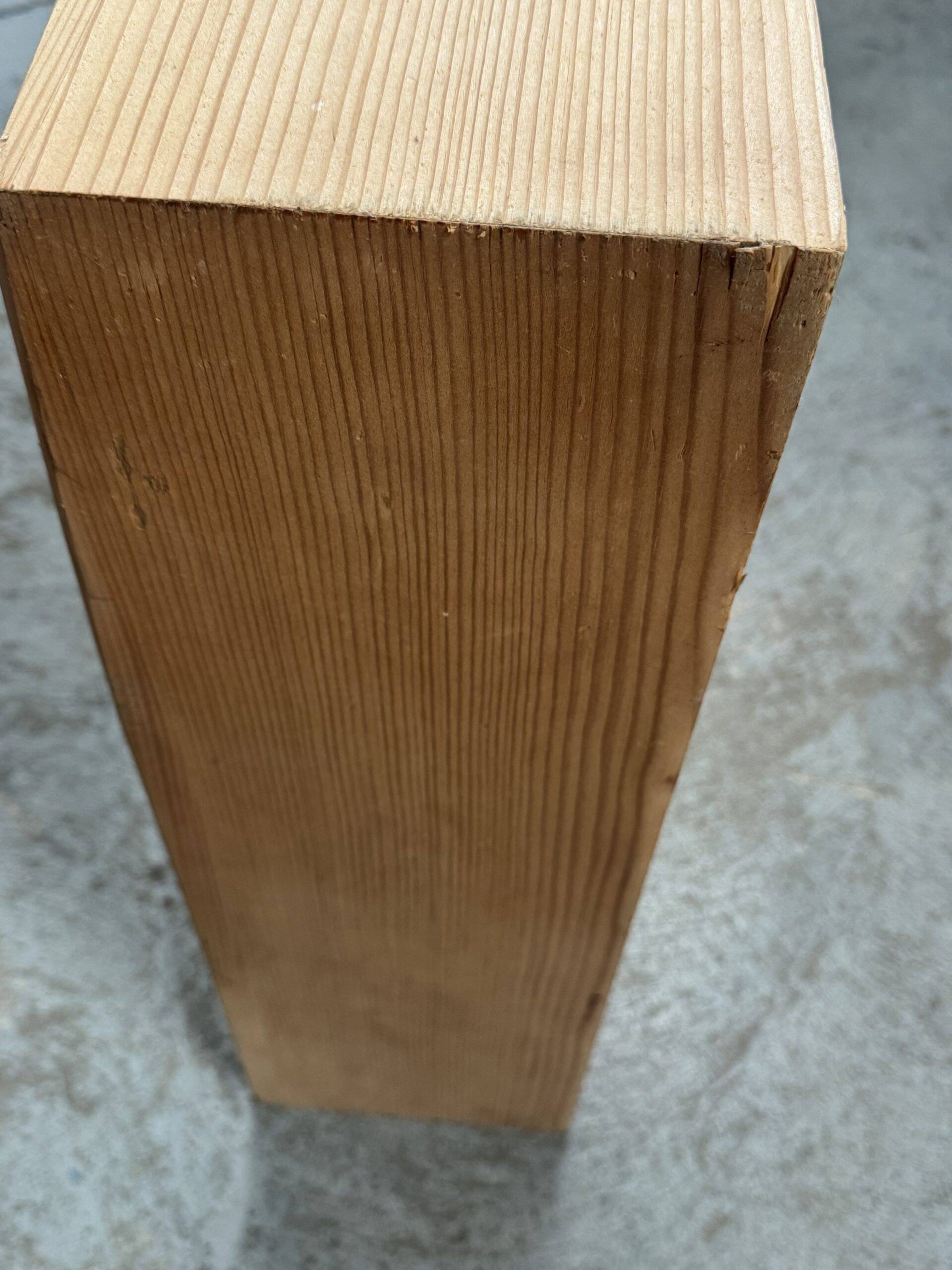 Étagère en bois
