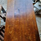 Restaurant table