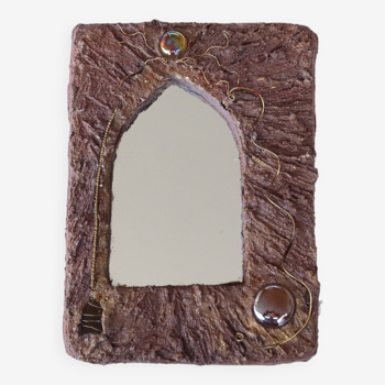 Miroir marron résine, verre et métal de Irena Jaworska, années 60