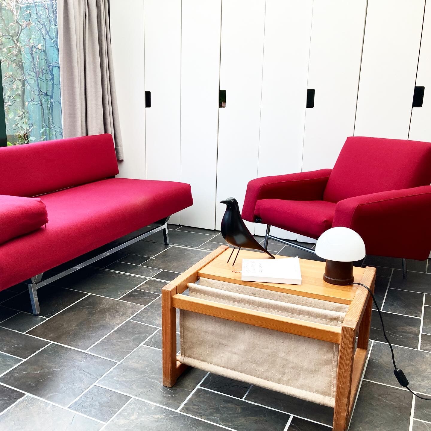 Airborne G10 chair by Pierre Guariche