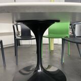 Véritable table Eero Saarinen par Knoll