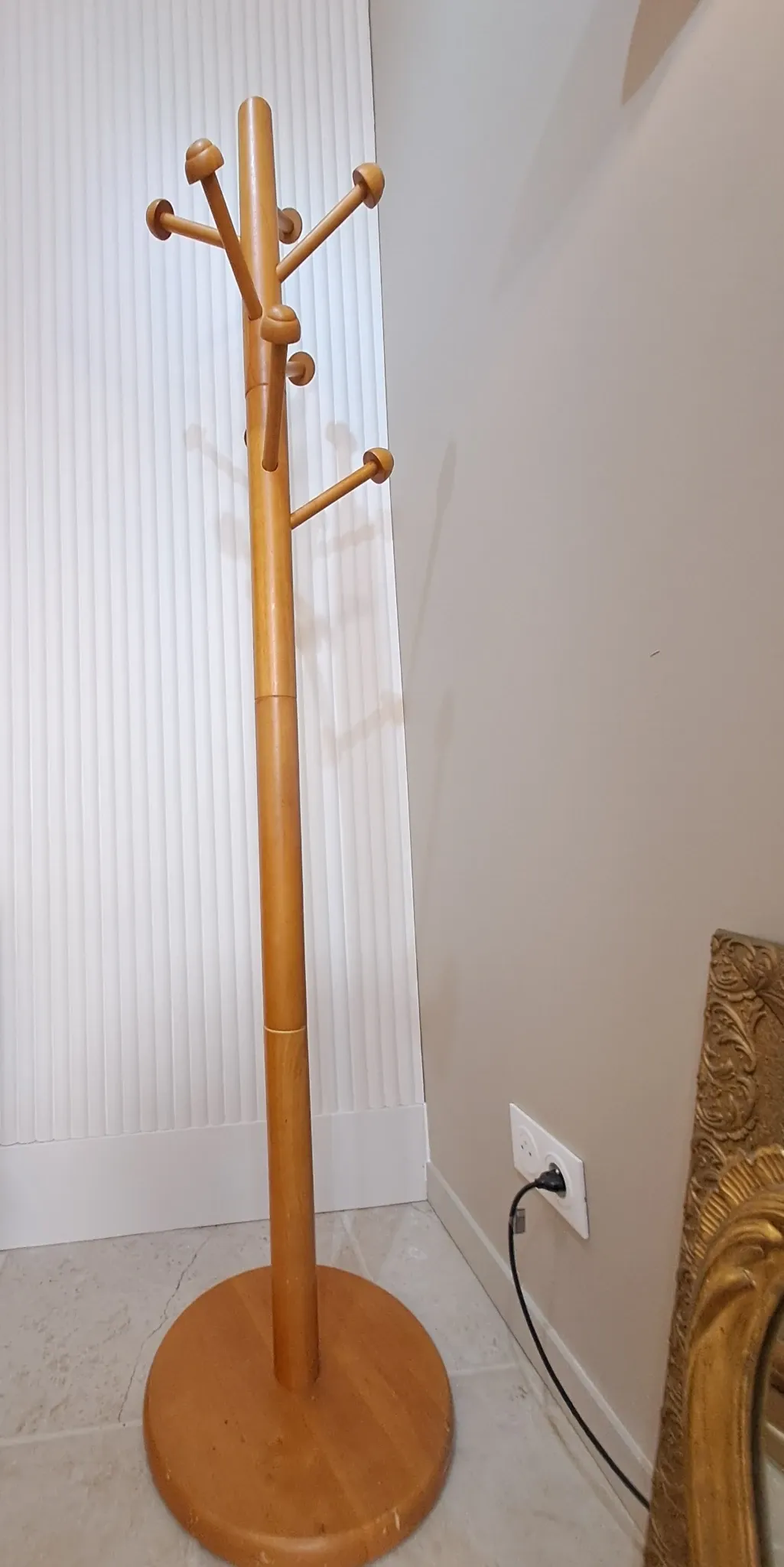 Coat rack 1970